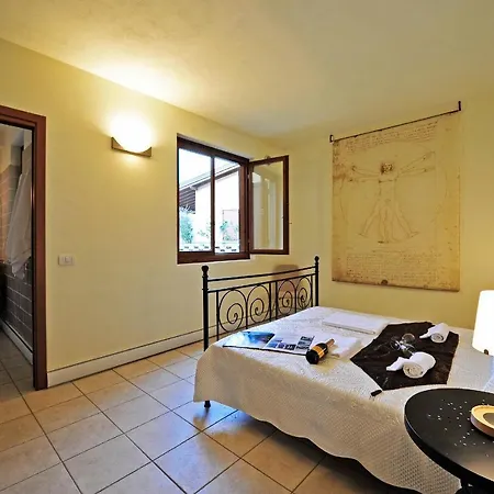 Appartamento Sleeps 10 Pool *